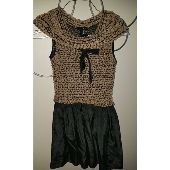 NWT Ryu bow back dress! - Picture 2 of 4